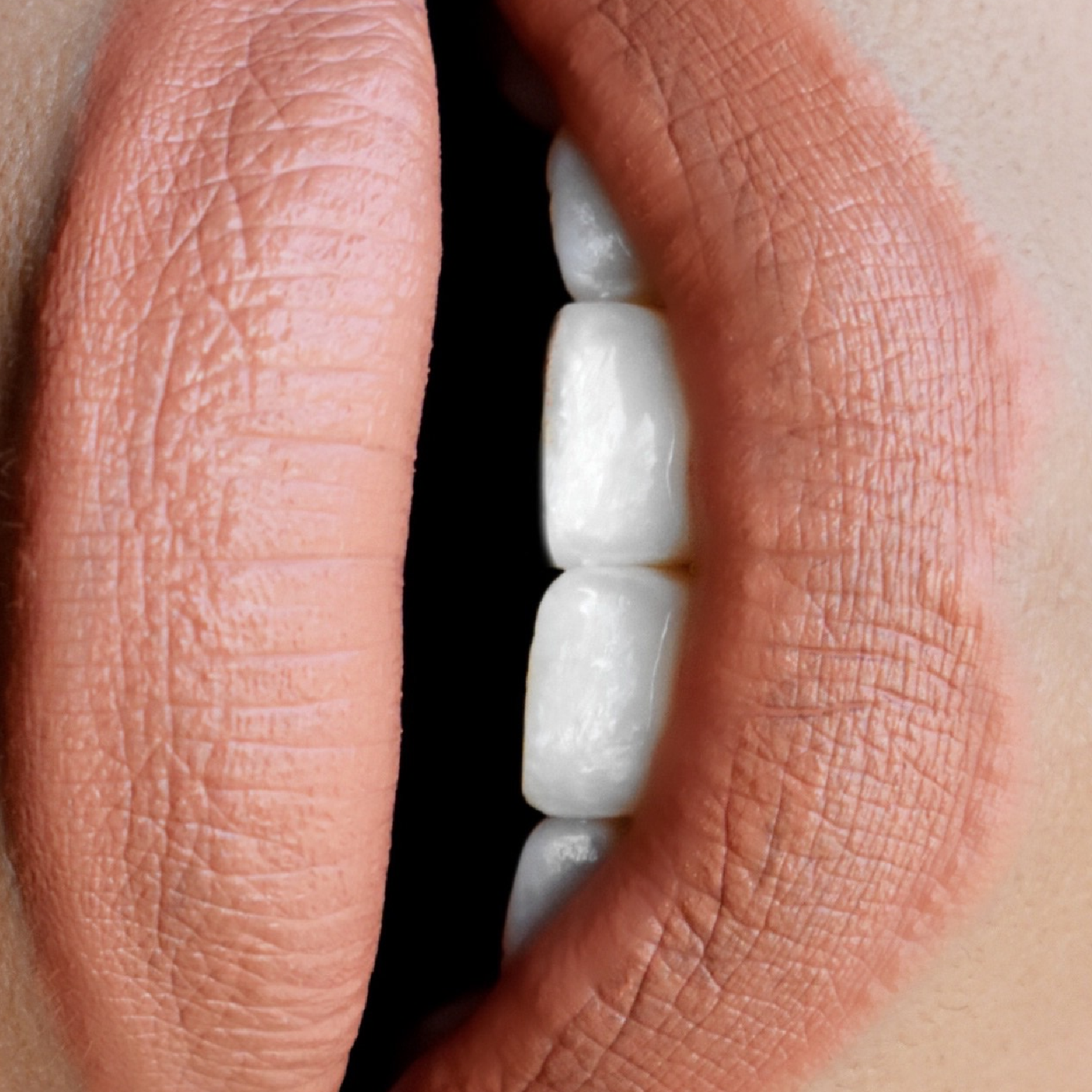 Olivia Satin Sorcery™ Liquid Lipstick